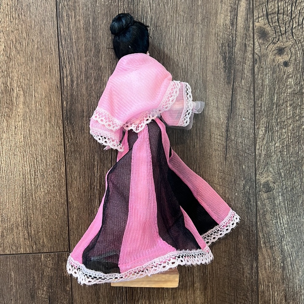 Handmade doll: - Picture 2 of 2